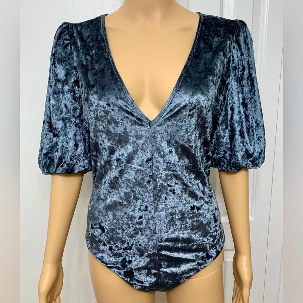 Free People Don't You Wish Velvet Grey Bodysuit Top Blouse women’s size L - Picture 3 of 12
